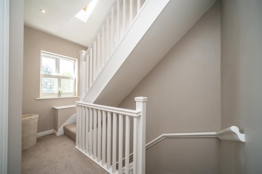 Additional image 29 of Longacres, St. Albans