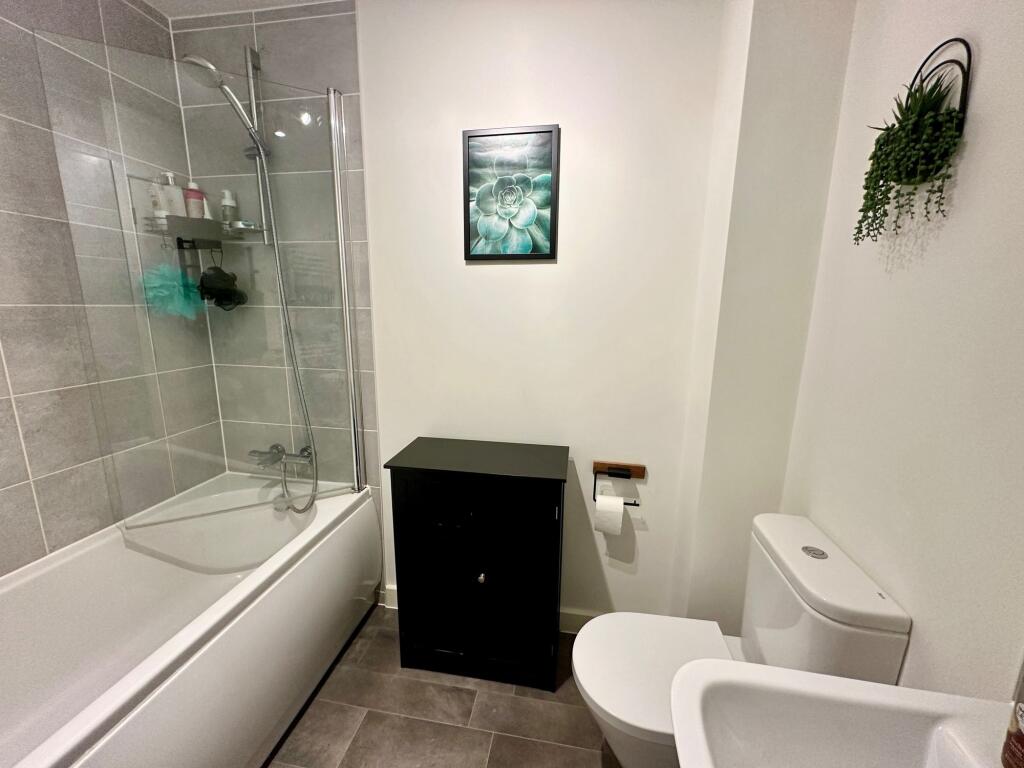Burney Drive, Eagle Farm South, MK17 photo 4