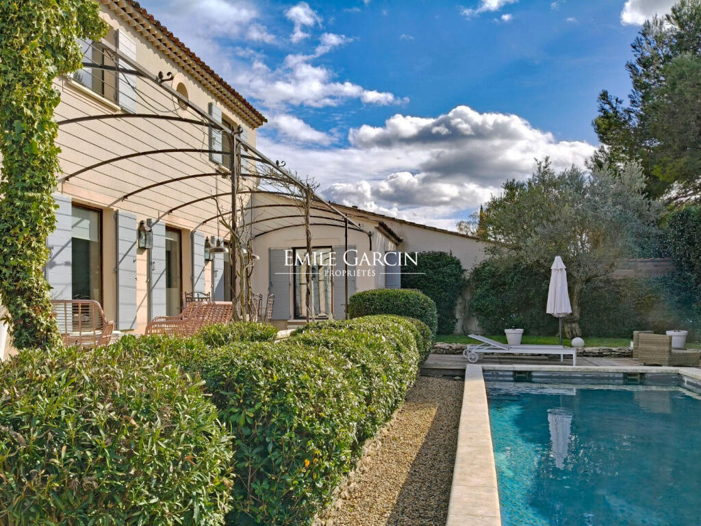 Main image of property: Provence-Alps-Cote d`Azur, Vaucluse, Lagnes