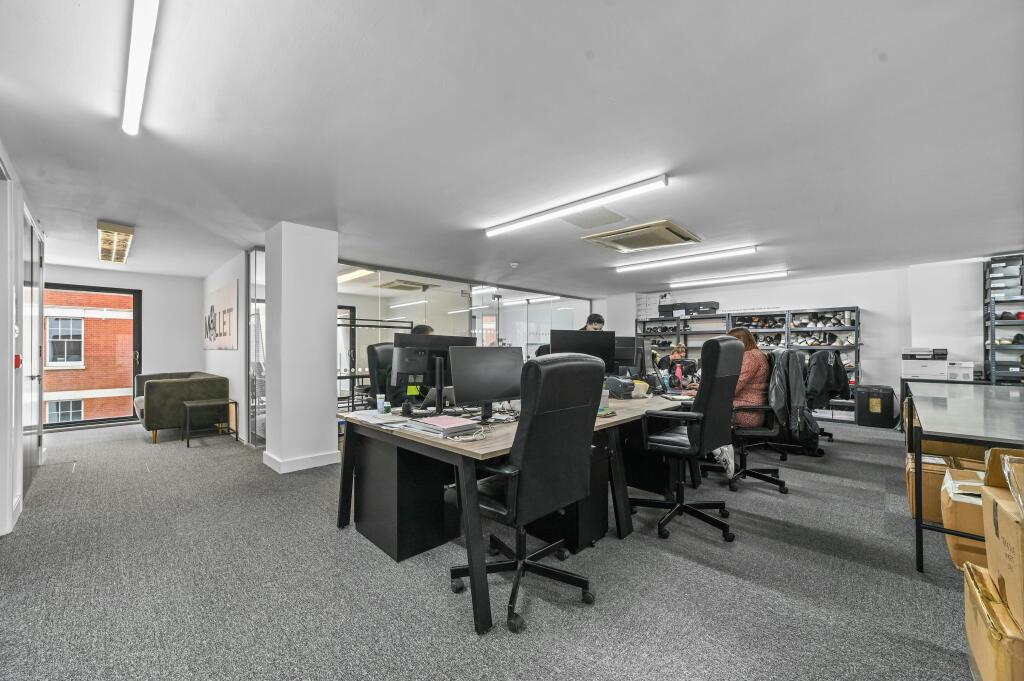 MD-BC-86-90PaulStreet-13.JPG