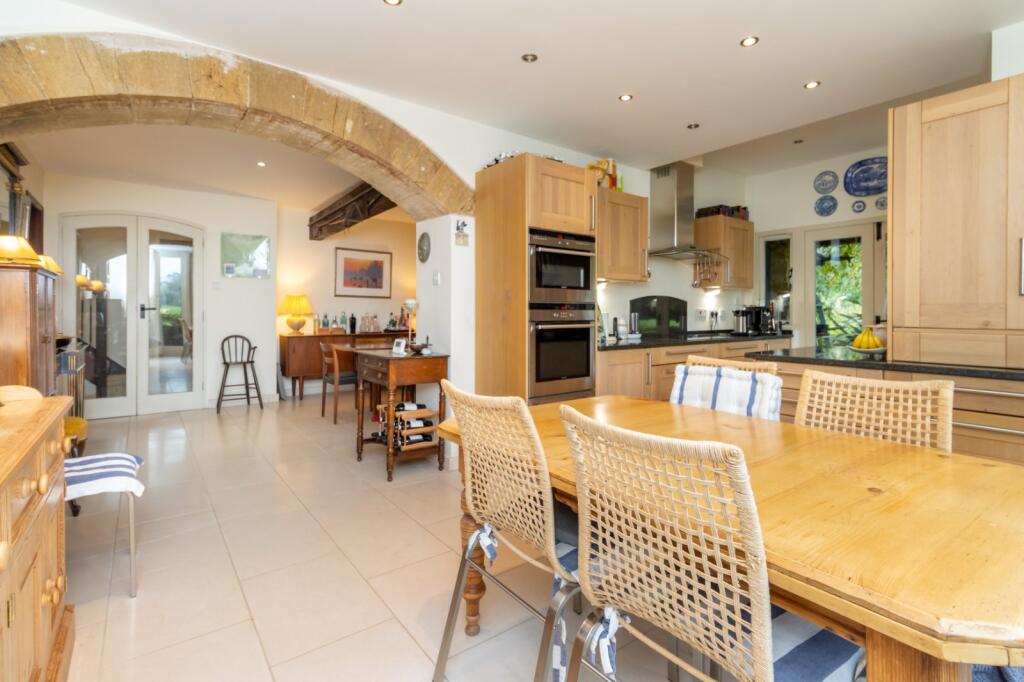 Yeabridge, South Petherton, Somerset, TA13 photo 3