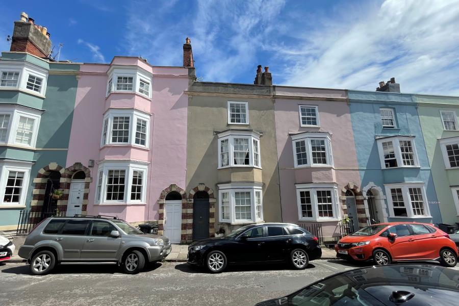 Main image of property: Alfred Place - Kingsdown