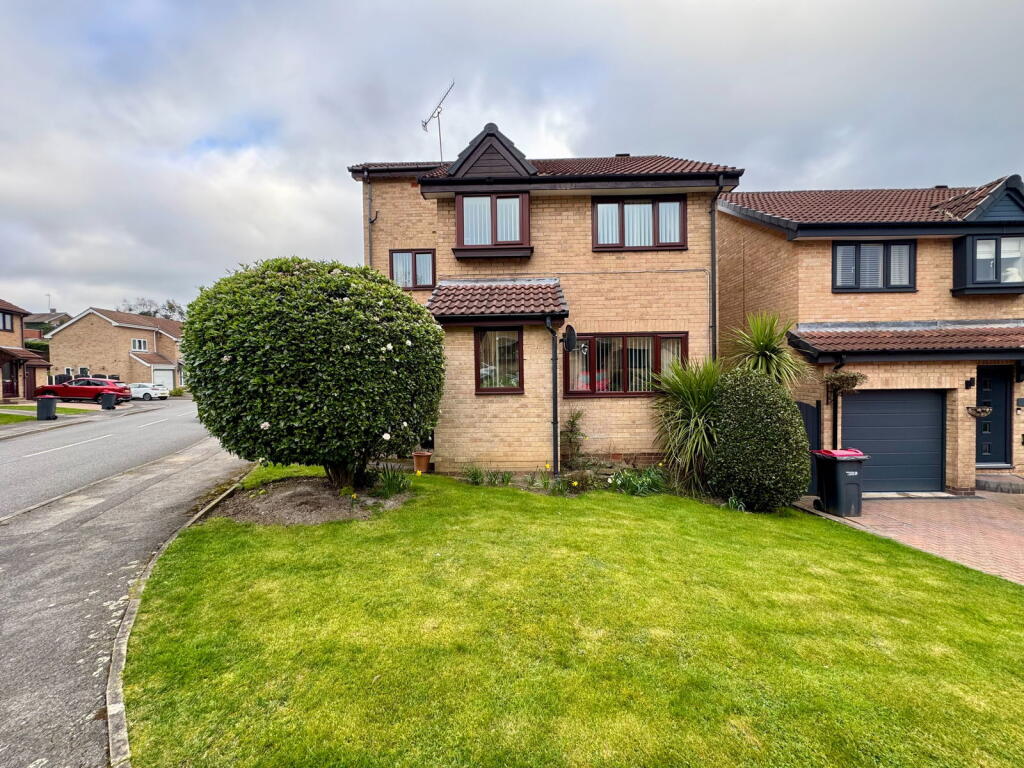 Main image of property: Thorpefield Close, Thorpe Hesley, Rotherham, S61 2UT