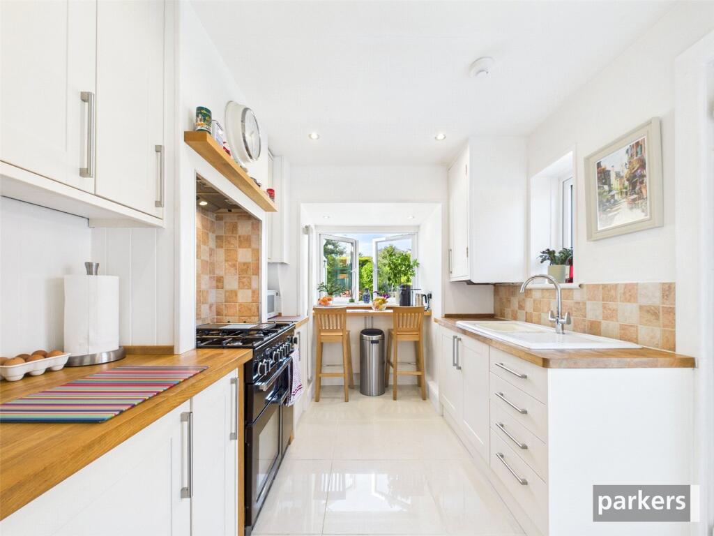 Church Road, Earley, Reading, Berkshire, RG6 photo 2