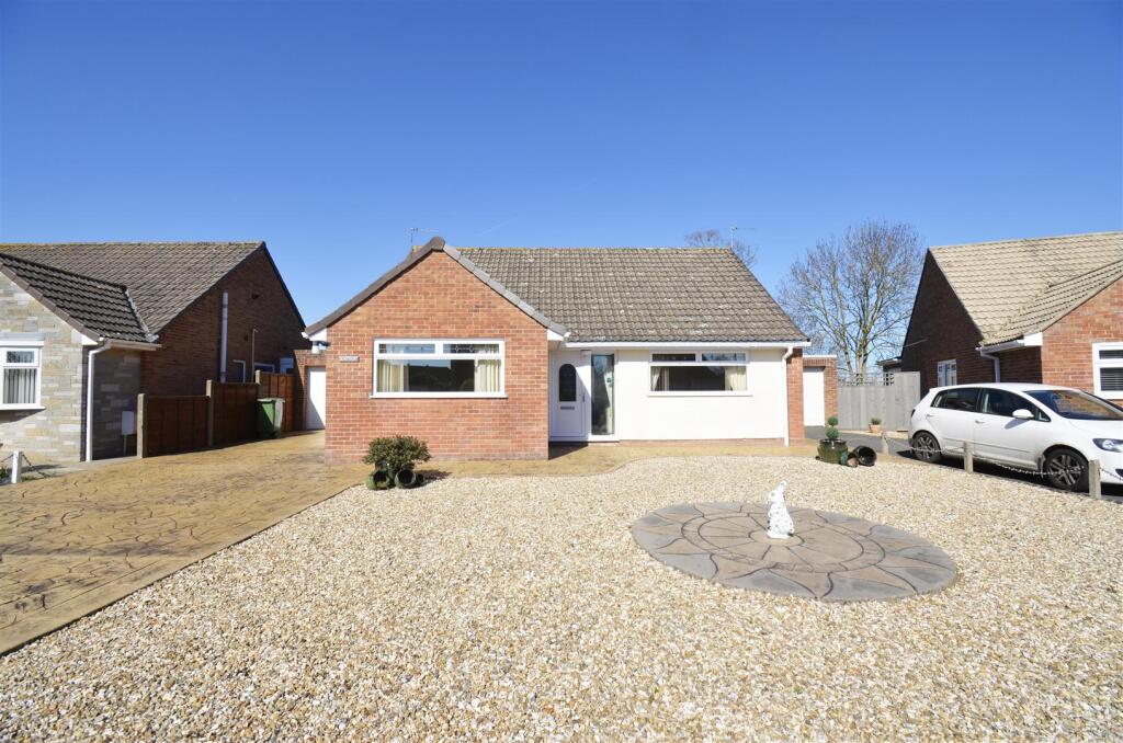 Main image of property: Hestercombe Close, Bridgwater