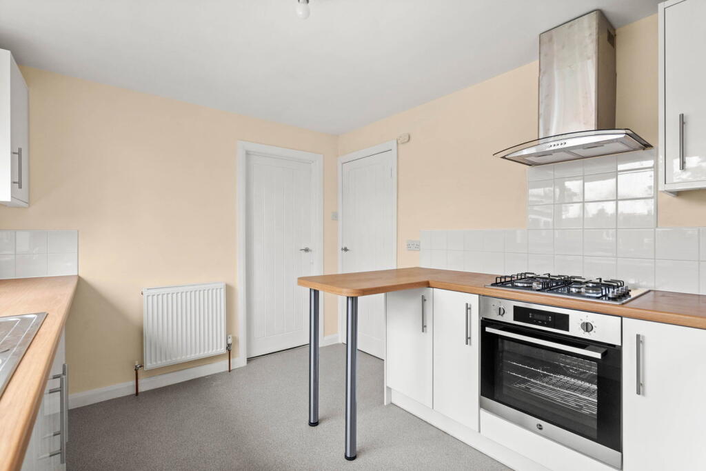 74 Blackfriars Avenue, Droitwich, Worcestershire. WR9 8RH - View 3
