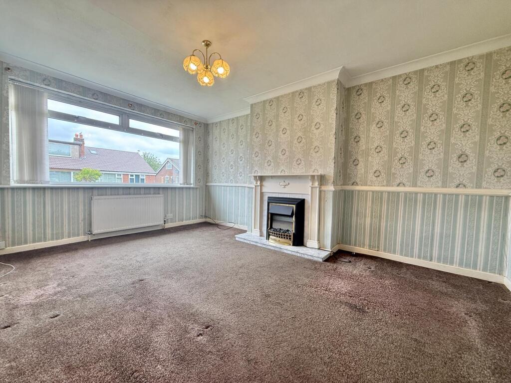 Thomas Close, Denton, M34 3DF, Denton photo 4