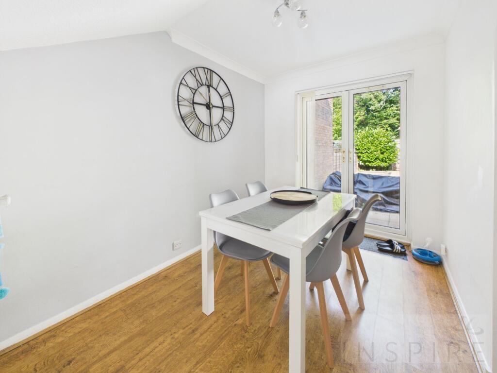 Chaldon Road, Crawley, RH11 - View 5