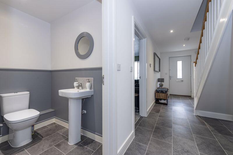 House in Tonbridge - More