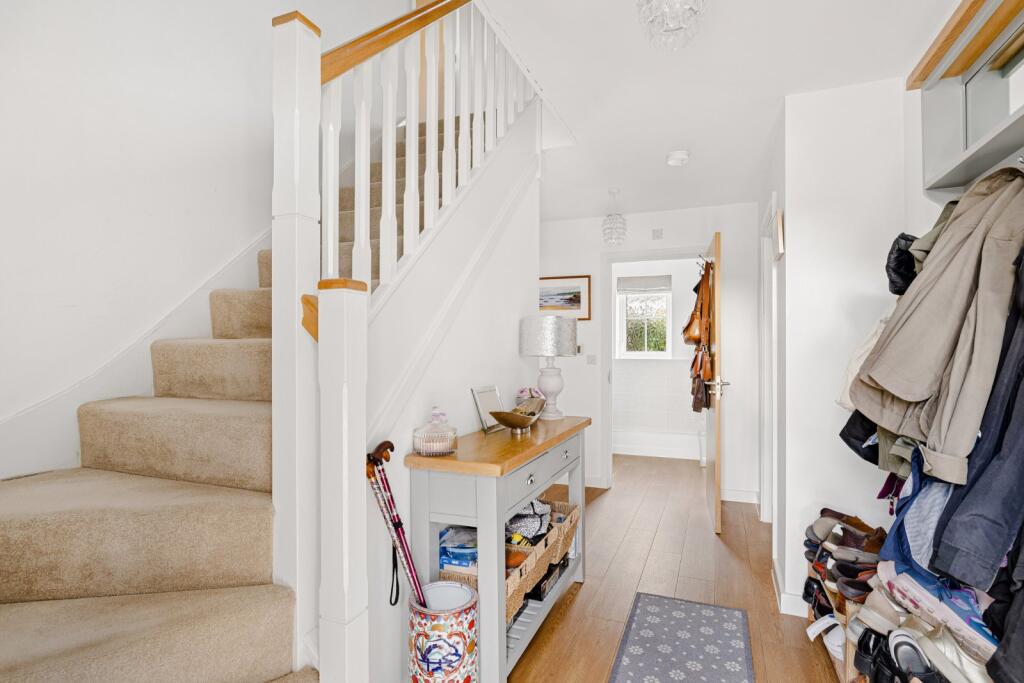 House in Uttlesford, Elsenham - More