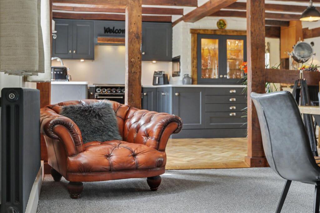 House in Southampton - View 5