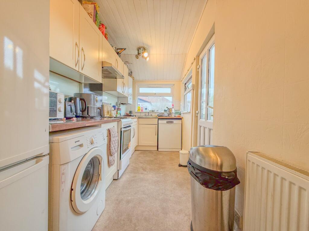 Main image of property: Sandling Avenue, Horfield, Bristol, BS7