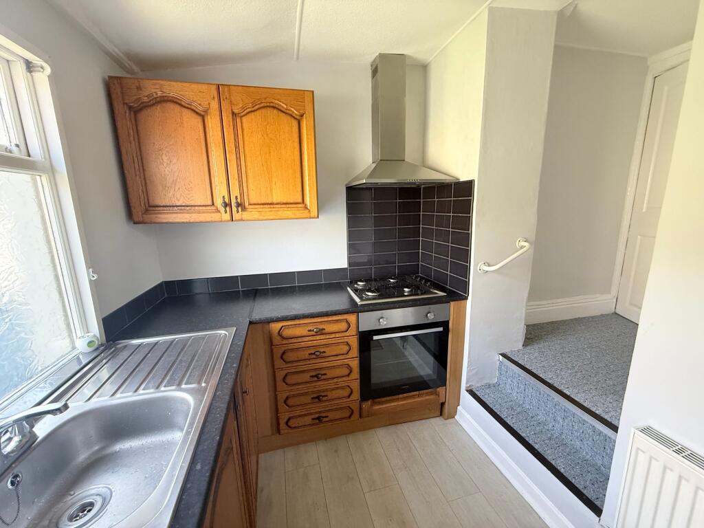 Falcon Street, Huddersfield, HD4 - View 5