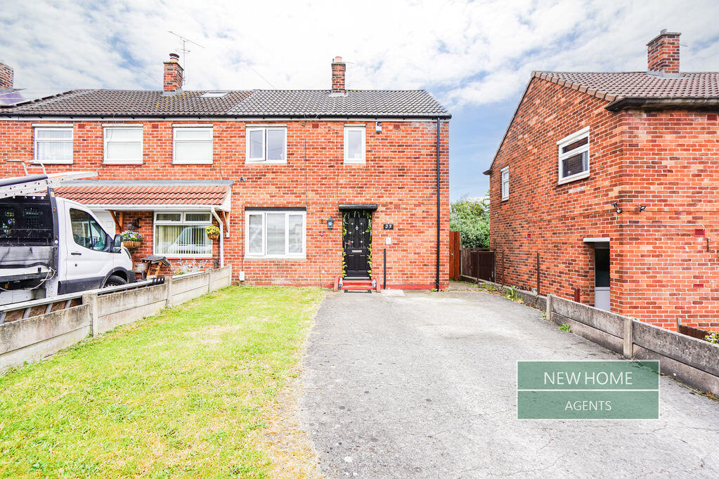3-bed terraced on Cedar Avenue, Little Sutton, Ellesmere Port, CH66 3QX, £165,000