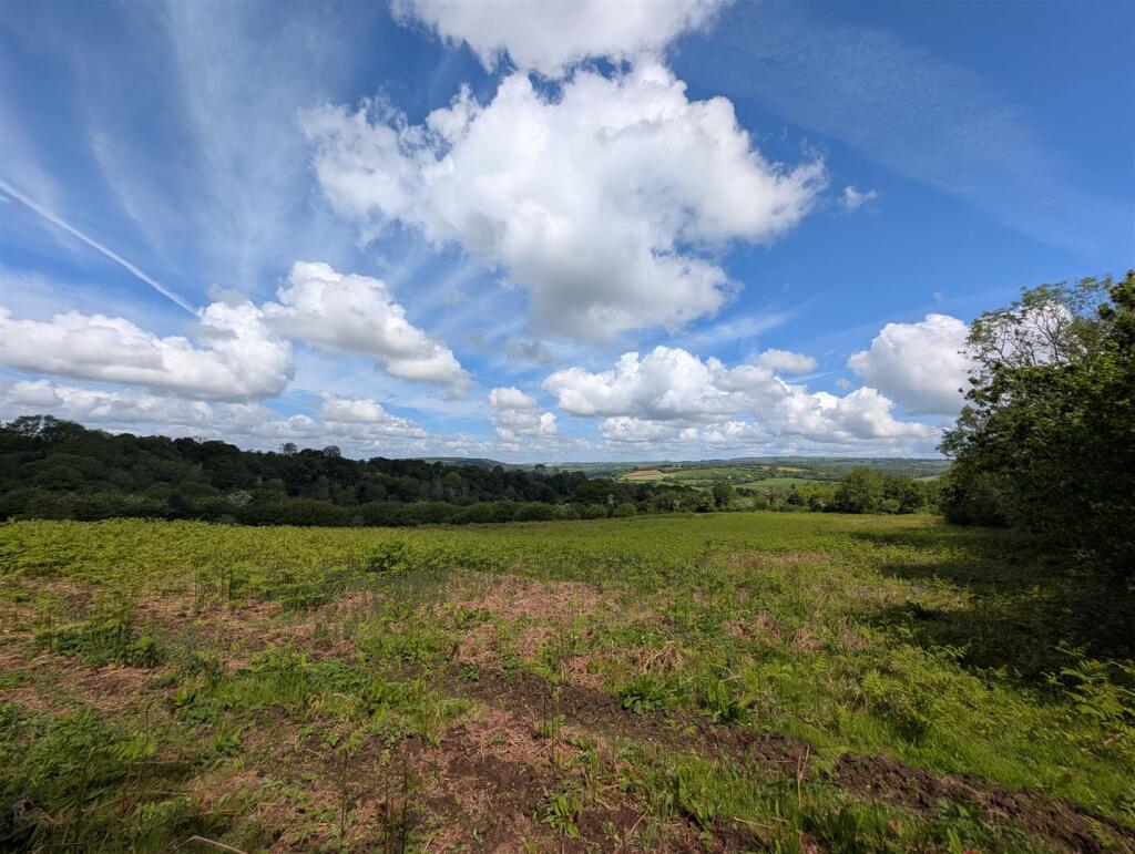 Main image of property: Near Chilsworthy