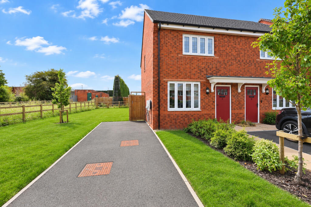 Main image of property: Hopper Avenue, Stratford-upon-Avon, CV37
