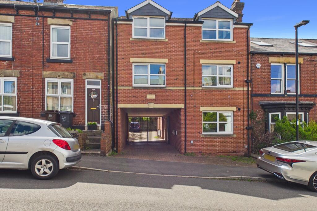 Main image of property: Alexandra House Flat 1, Alexandra Road, Heeley, Sheffield, S2 3EG