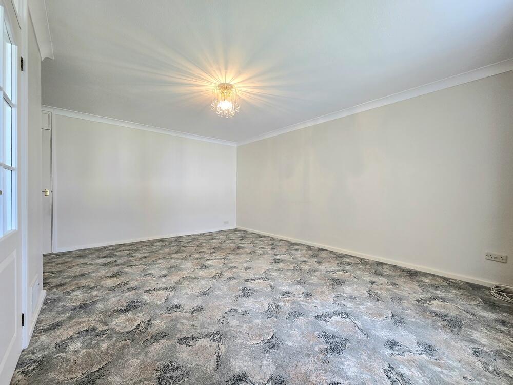 Newfield Walk, NE16 photo 4
