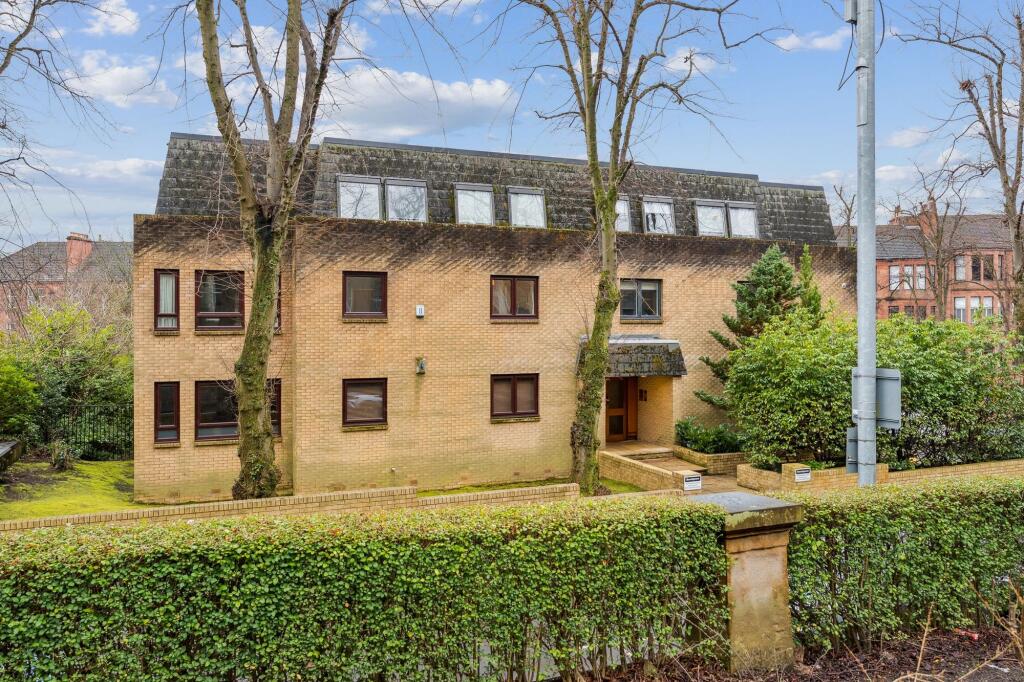 Main image of property: Crown Road South, Flat 2, Hyndland, Glasgow, G12 9DP