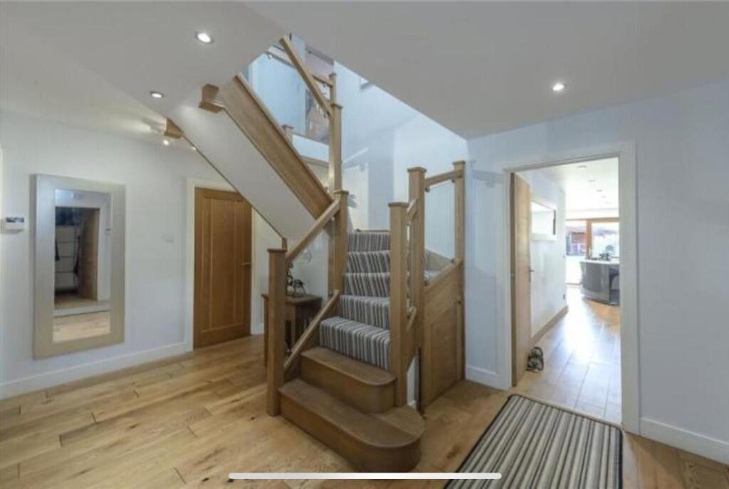 House in Slip End, Woodside - More