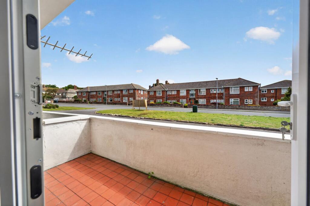 Apartment in Bournemouth - View 3