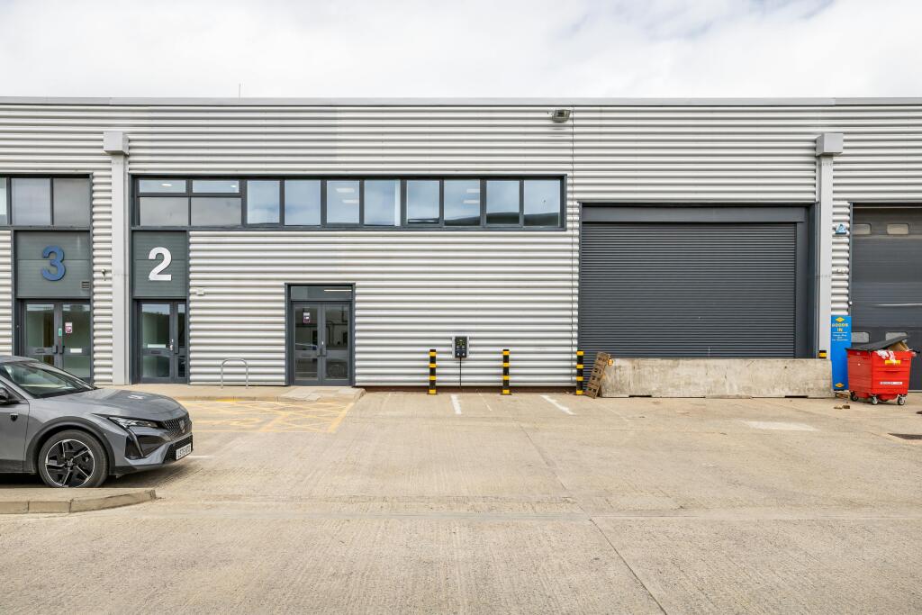 Wembley Trade Park-30.jpg