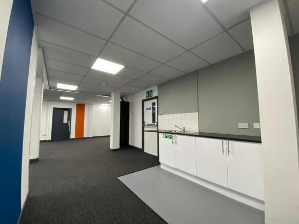 G08 Kitchen Area.jpg
