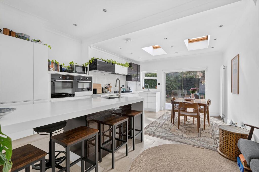 House in London - View 4