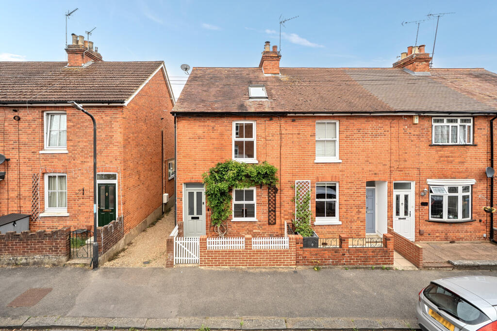 Main image of property: College Glen, Maidenhead, SL6