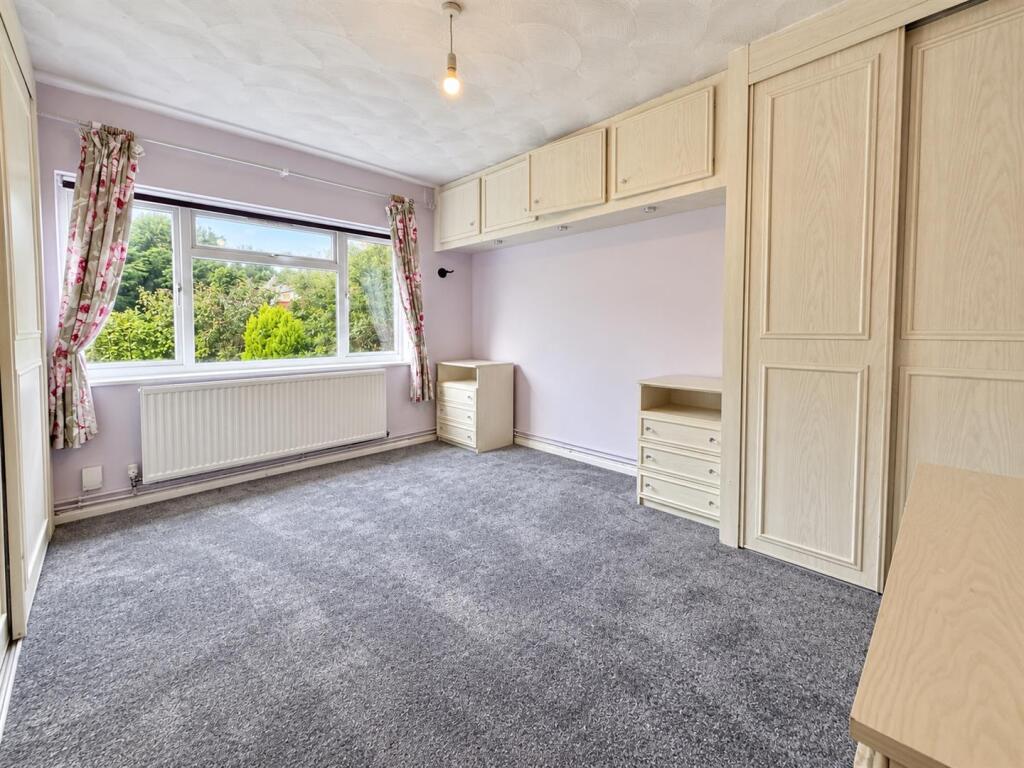 Apartment in Coventry - More
