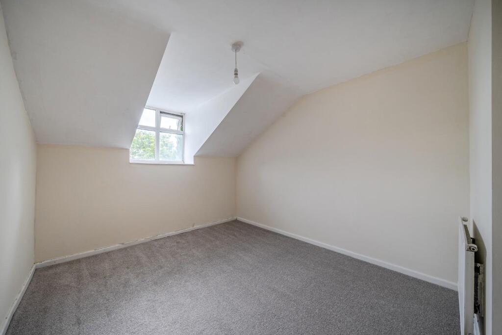 House in Welshpool, Bronybuckley - View 3