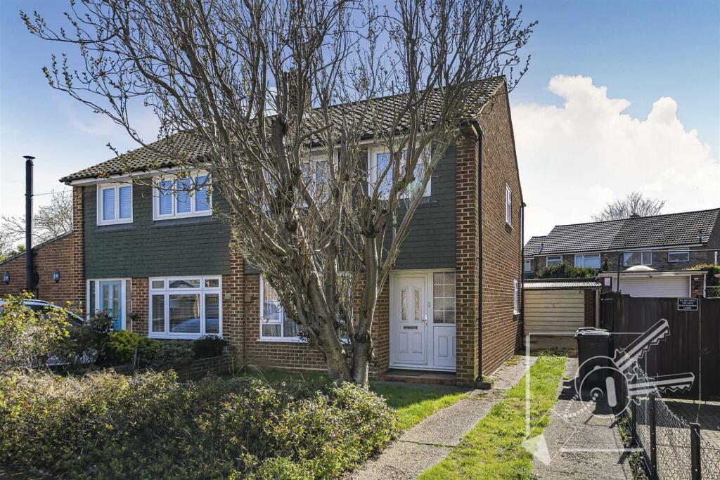 Main image of property: Westfield Close, Gravesend