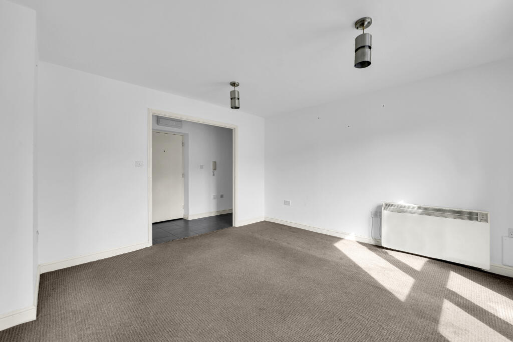 Apartment in London, Beckton - View 4