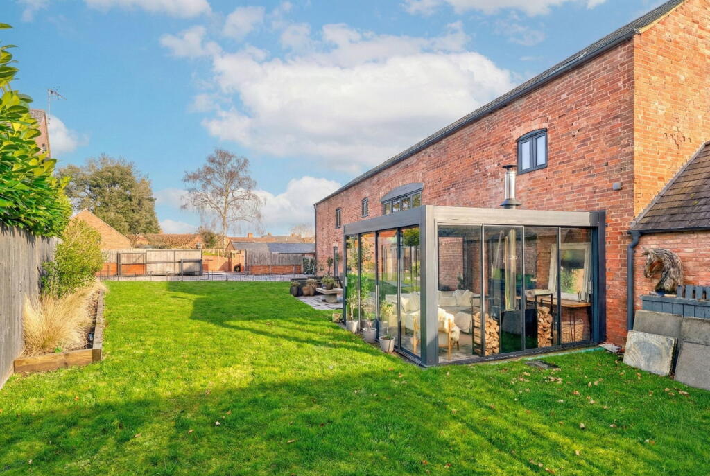 Park Farm Mews, Rothley, LE7 7UN photo 2