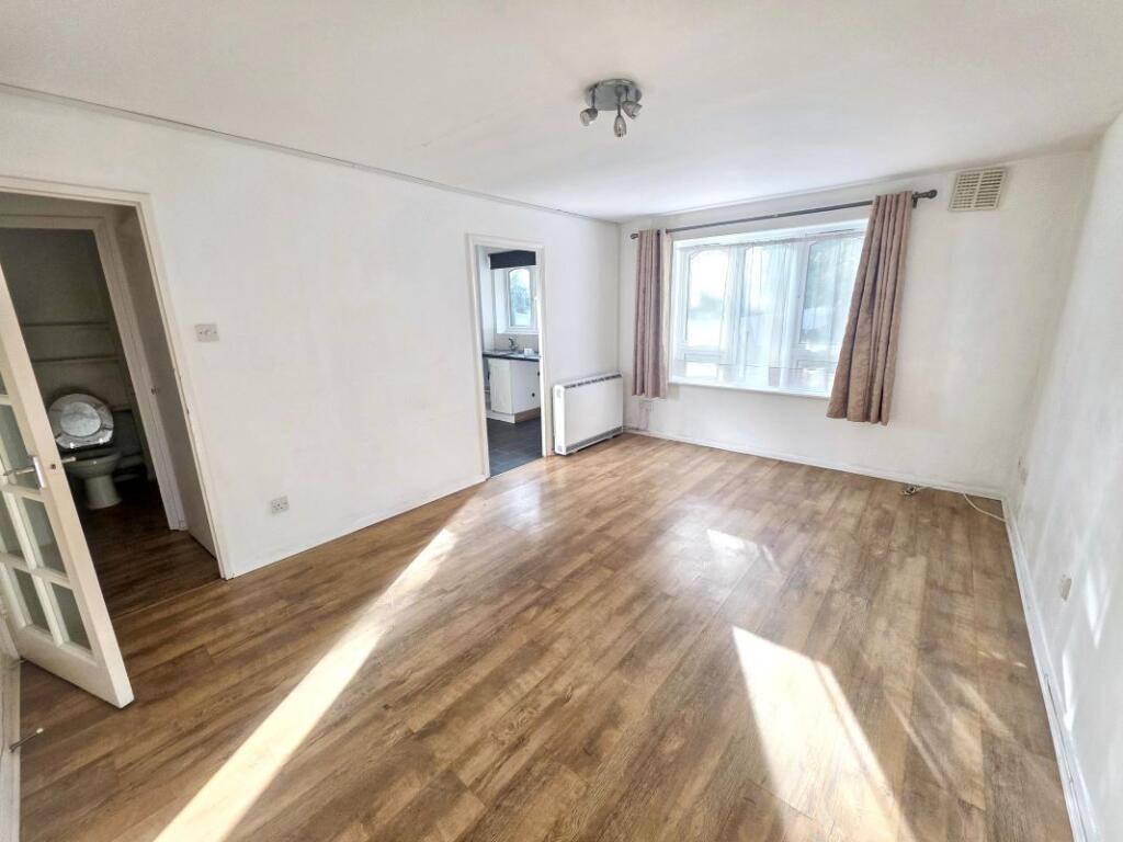 Apartment in London - View 3