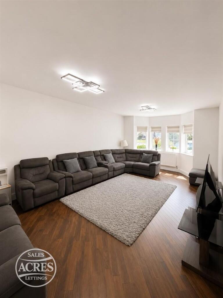 House in Birmingham, Tower Hill, Hamstead - View 2