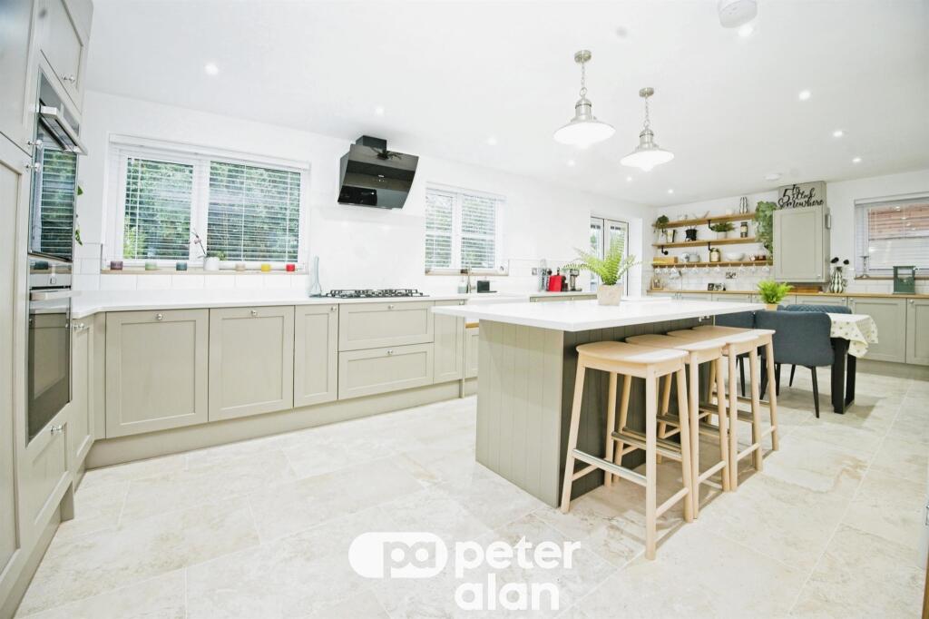 House in Cardiff, Rhiwbina - View 5