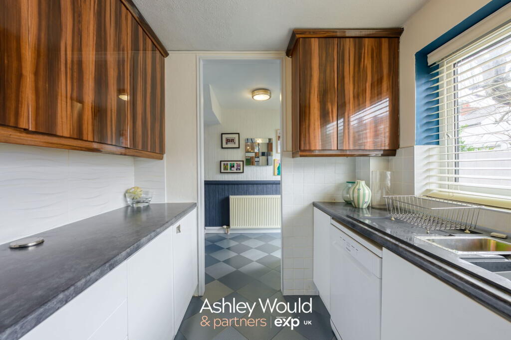 Additional image 7 of Hunnington Crescent, Halesowen, B63 3DJ