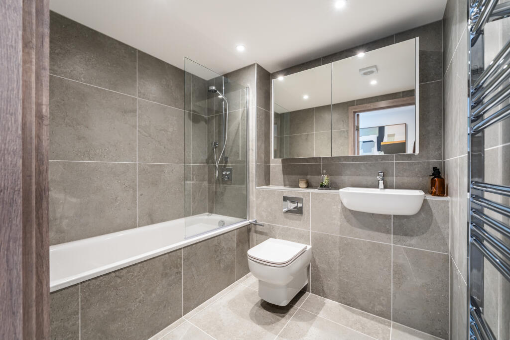 Apartment in London - View 4