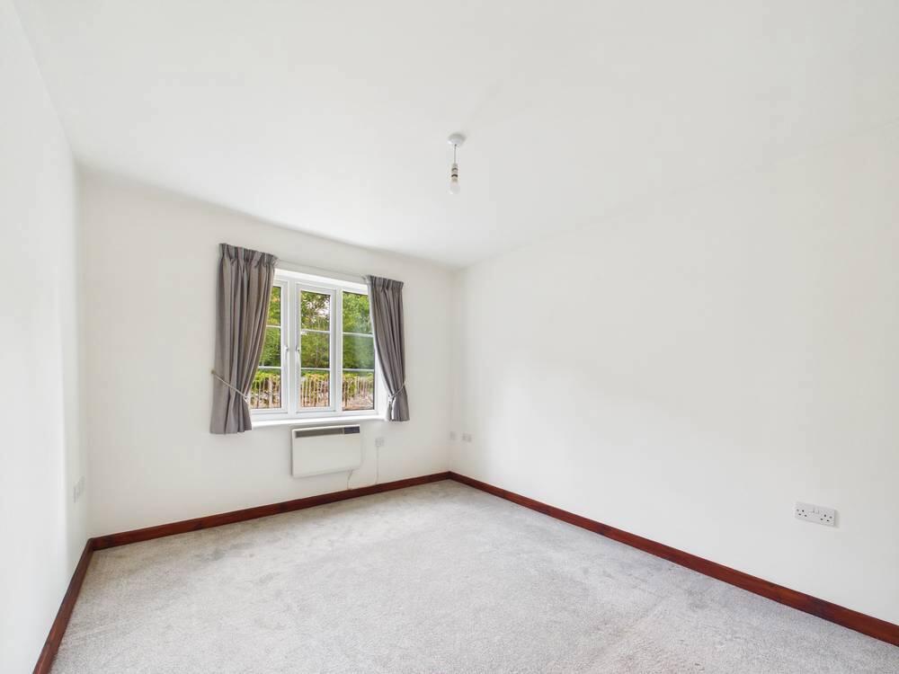 Apartment in Ipswich - View 5