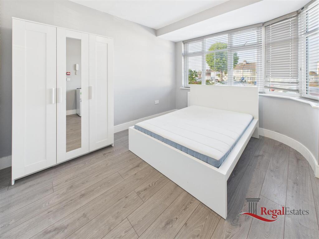 Main image of property: Waltham Drive, Edgware, HA8 5PE