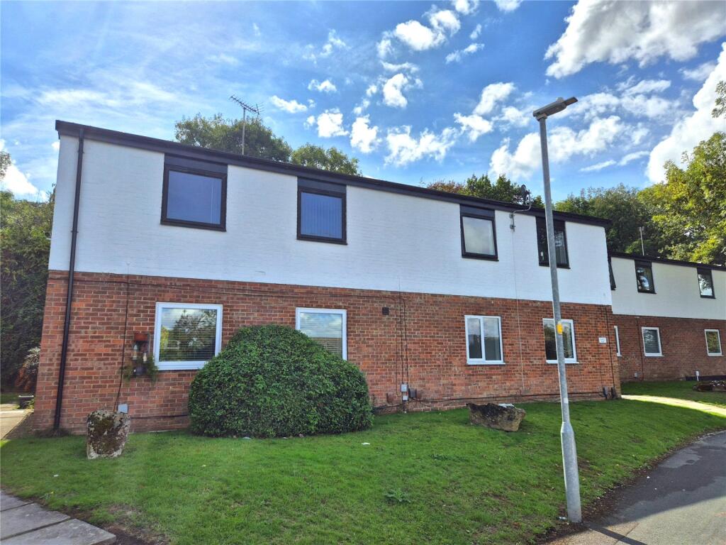 Main image of property: The Heights, Old Town, Swindon, SN1