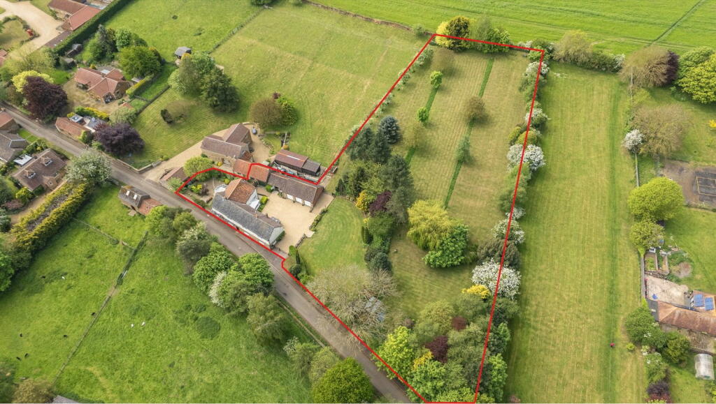 Main image of property: Horseshoe House, Sproxton