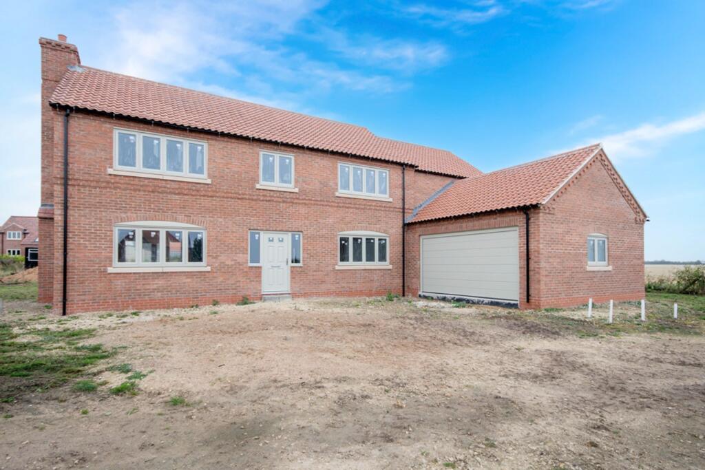 4-bed detached on Top Pasture Lane, North Wheatley, DN22, £690,000