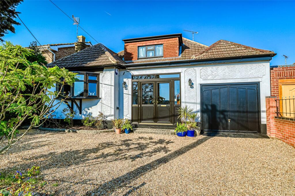Main image of property: Eastwood Road, Rayleigh, Essex, SS6