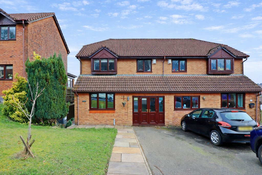 Main image of property: Heol Pen-y-parc, Coed Y Cwm, CF37