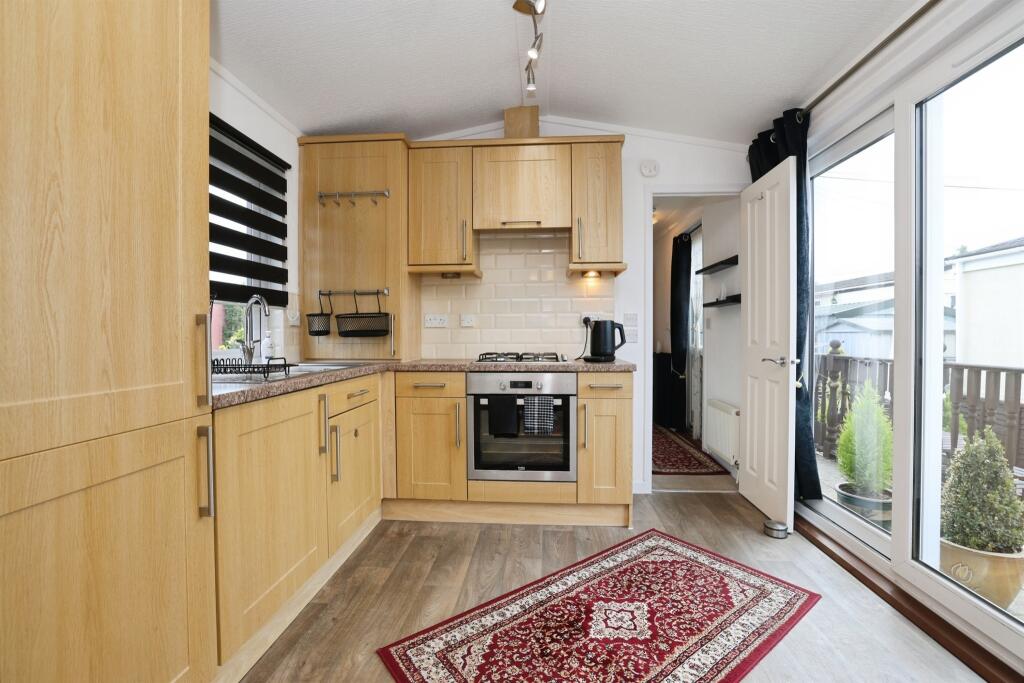 House in Salisbury - View 2