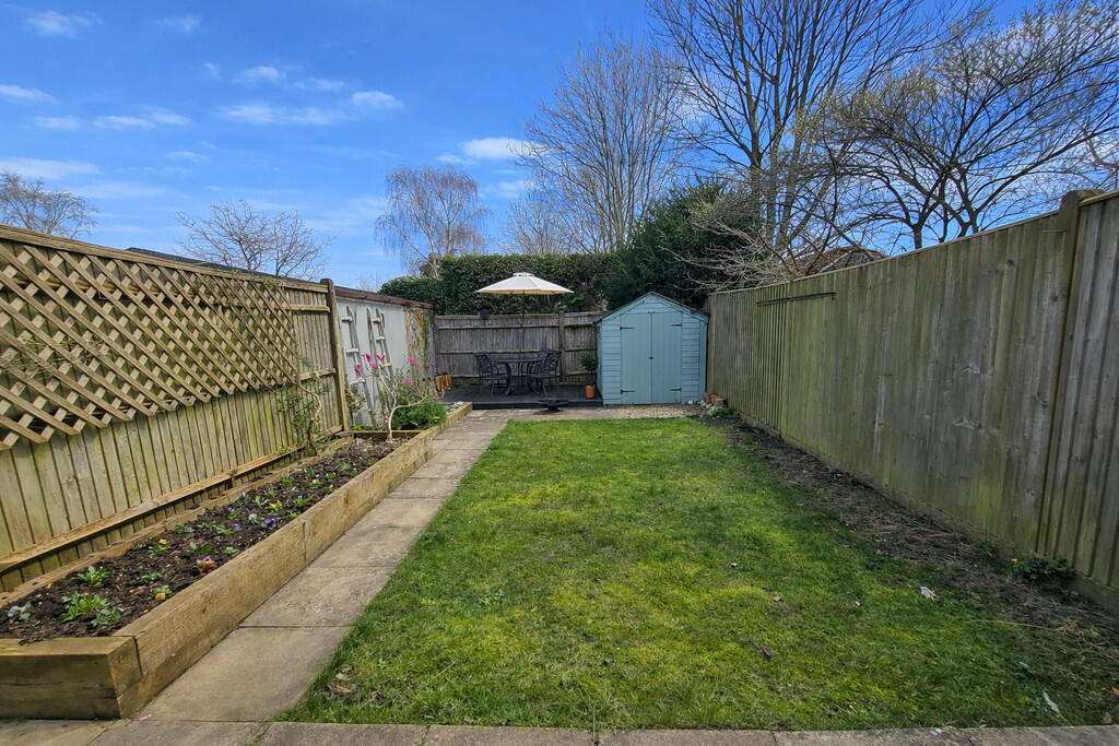 Apartment in Adur, Southwick - View 2