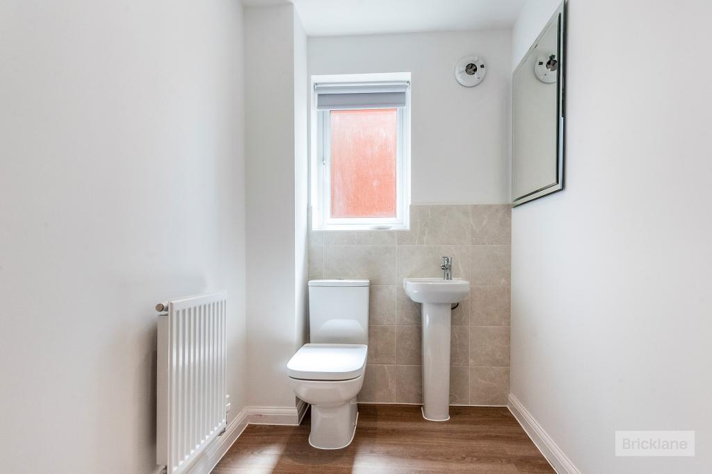 House in Northampton - View 5