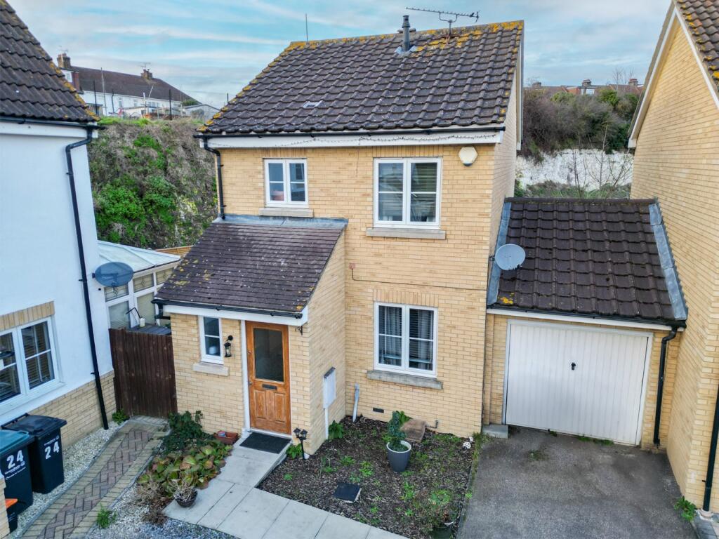 Main image of property: Mermaid Close, Gravesend, Kent, DA11